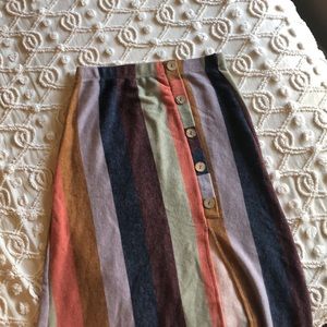 NanaMacs Slit Skirt